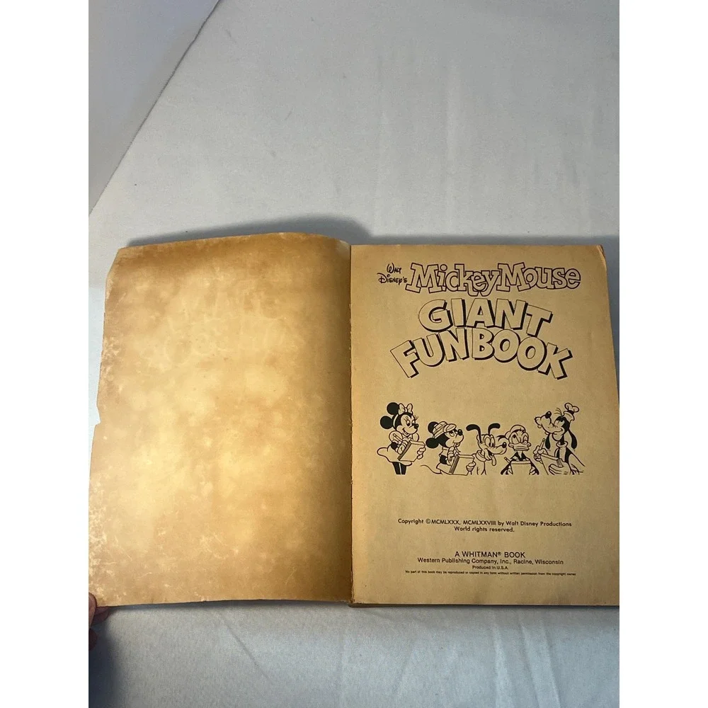 Vintage‎ Walt Disney Mickey Mouse Giant Fun Book 448 Pages Puzzles Games Drawing